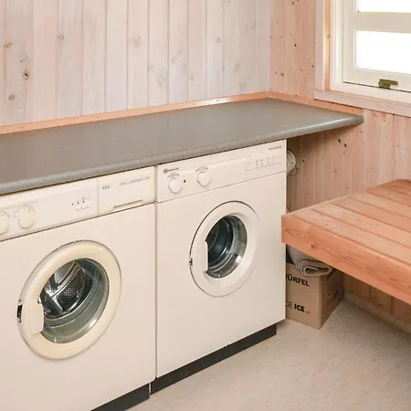 Amazing In Romo With Sauna Holiday home Lakolk